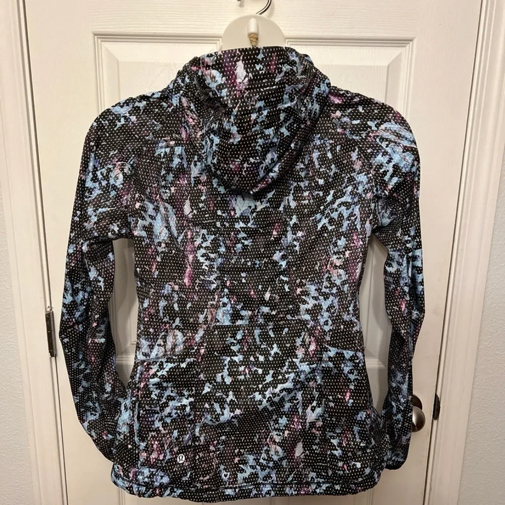 Lululemon Back Pack It Jacket Floral Sport Tranquil Blue Multi